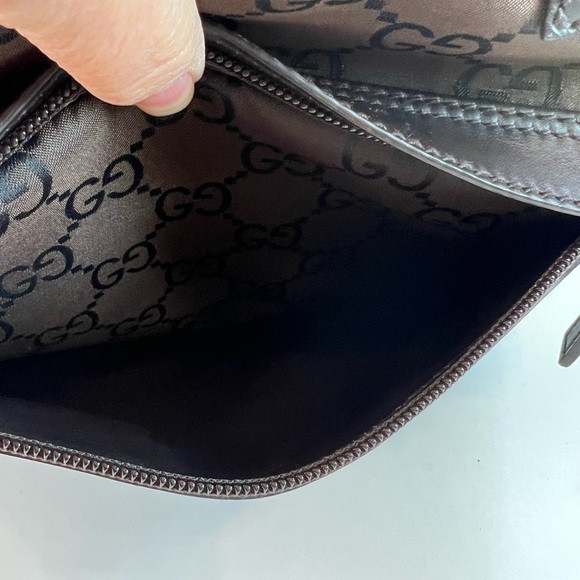 Gucci Brown & Black Tote w/GG Pattern Canvas/Leather & Dual Canvas Straps - Picture 9 of 13